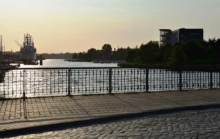 cap-san-diego-vor-der-schmerzklini-kiel-1