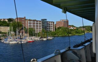 cap-san-diego-vor-der-schmerzklini-kiel-14