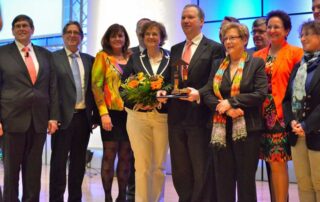 deutscher-schmerzpreis-2014-prof-hartmut-gobel-schmerzklinik-kiel-3