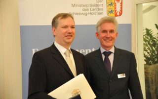 verleihung-bundesverdienstkreuz-prof-hartmut-gobel-schmerzklinik-kiel-17